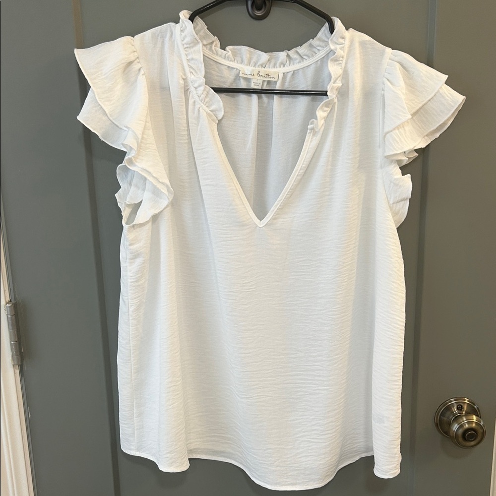 Nine Britton White Ruffle Sleeve Blouse Stitch fix size Large New!